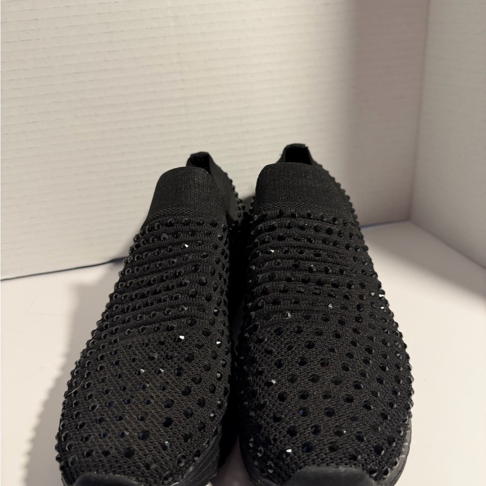 Kenneth Cole Reaction Black Embellished Slip-On Knit Sneakers